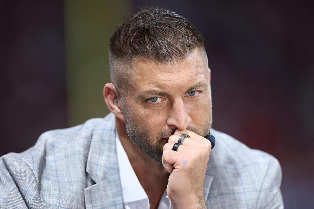 Tim Tebow announces father's death: 'We know exactly where he is ... he's home'